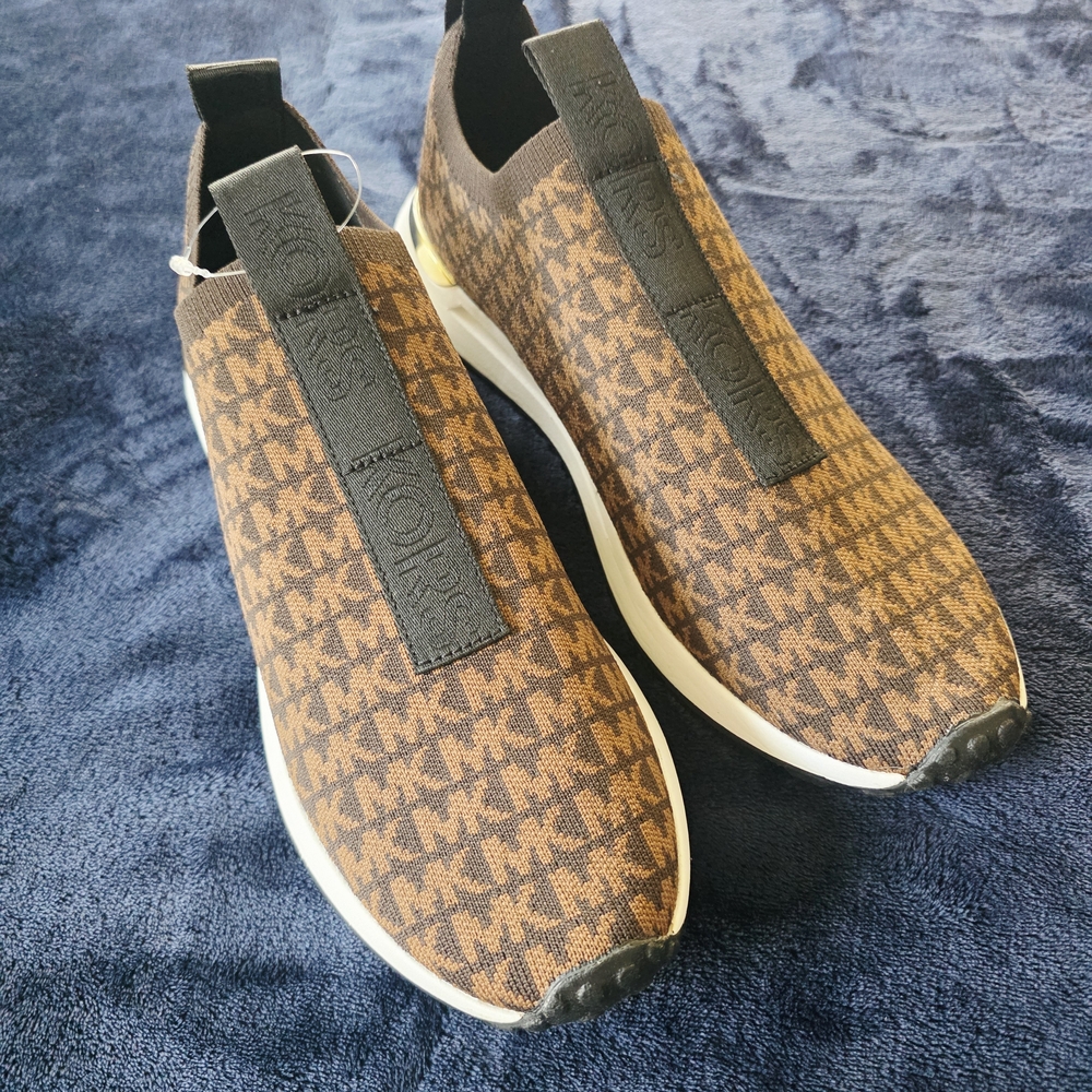 Mk Women Sneaker